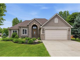 868 Brady Lane, New Richmond, WI 54017