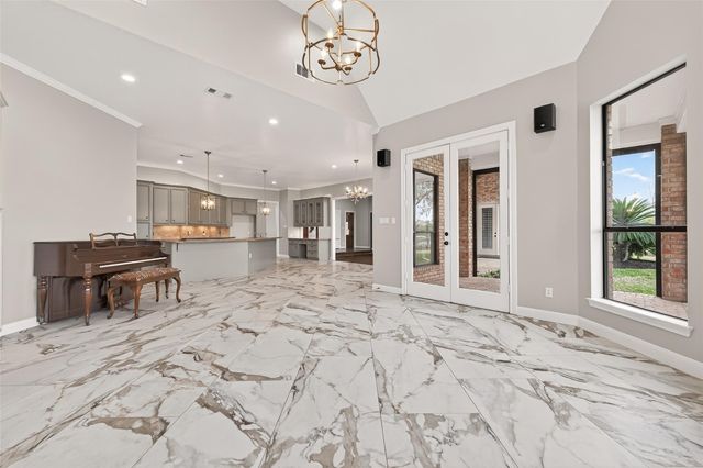 4910 Waterbeck Street Street, Fulshear, TX 77441