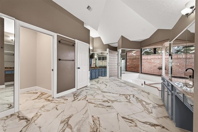 4910 Waterbeck Street Street, Fulshear, TX 77441