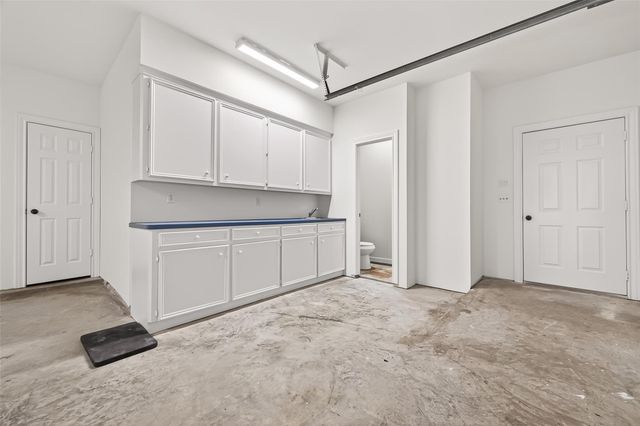 4910 Waterbeck Street Street, Fulshear, TX 77441