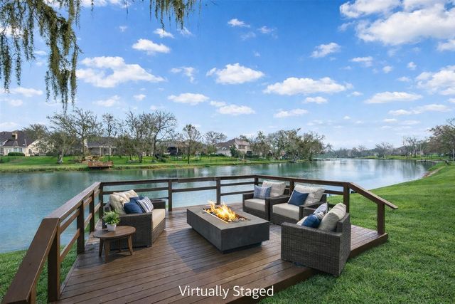 4910 Waterbeck Street Street, Fulshear, TX 77441