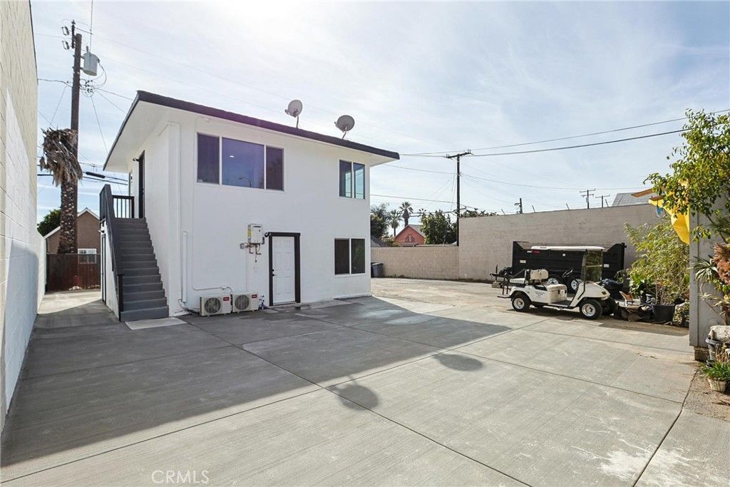 440 W Holt, Pomona, CA 91768 — photo 3