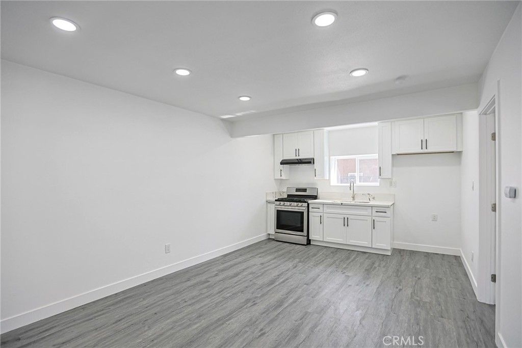 440 W Holt, Pomona, CA 91768 — photo 5