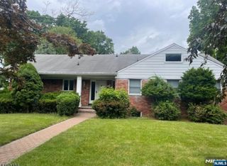 333 Ratzer Road, Wayne, NJ 07470