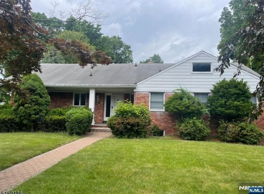 333 Ratzer Road, Wayne, NJ 07470