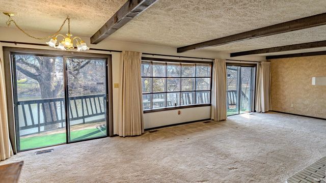 3962 E Lake Road 26 W, Monticello, IN 47960