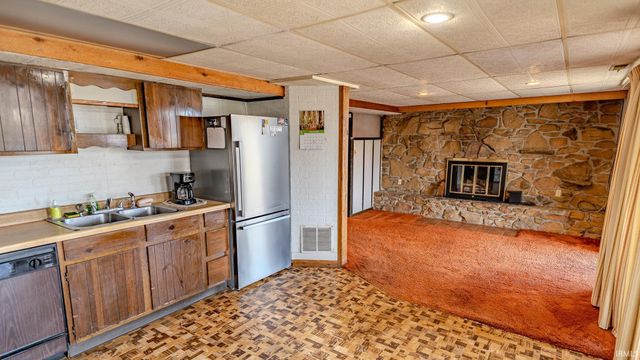 3962 E Lake Road 26 W, Monticello, IN 47960