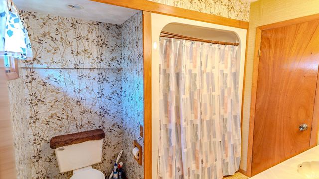 3962 E Lake Road 26 W, Monticello, IN 47960