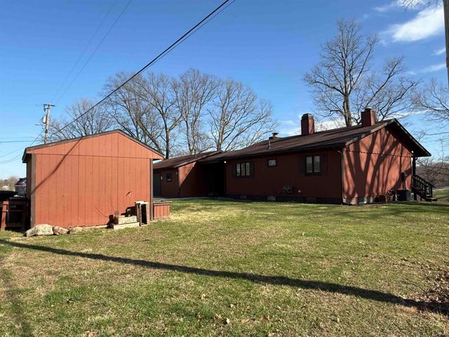 3962 E Lake Road 26 W, Monticello, IN 47960