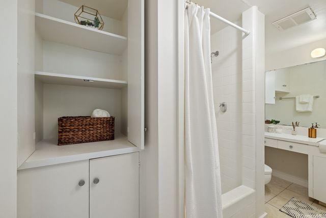 1610 Kanunu Street 306, Honolulu, HI 96814