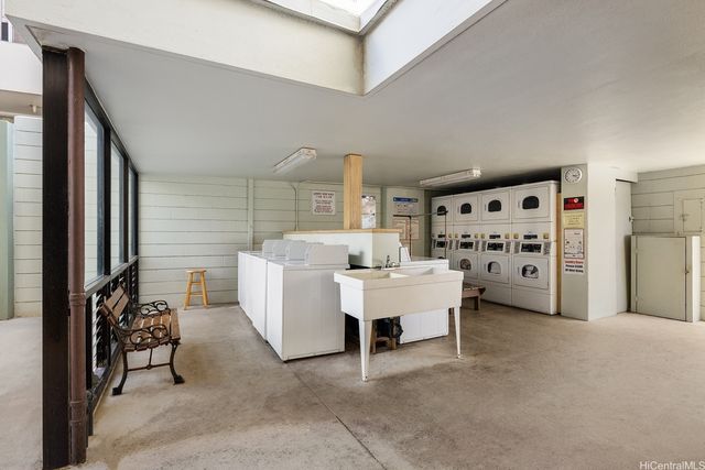 1610 Kanunu Street 306, Honolulu, HI 96814