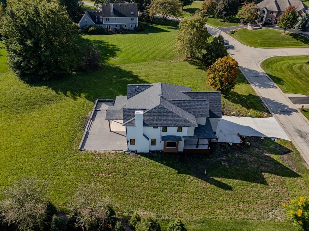 178 Meadowlark Drive, Hawthorn Woods, IL 60047 — photo 3