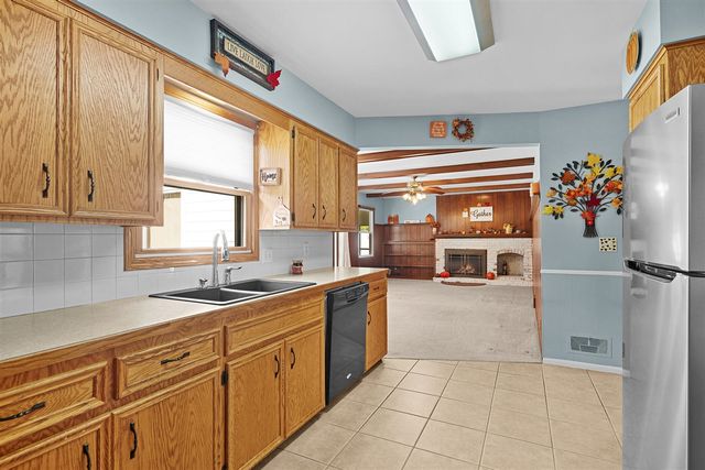 3031 Chamberlain Court, Grand Rapids, MI 49508