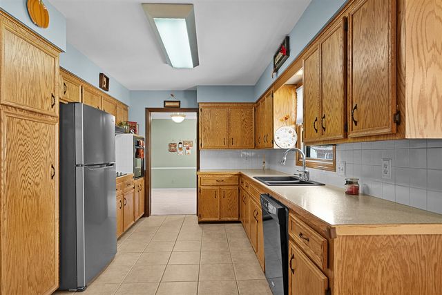 3031 Chamberlain Court, Grand Rapids, MI 49508