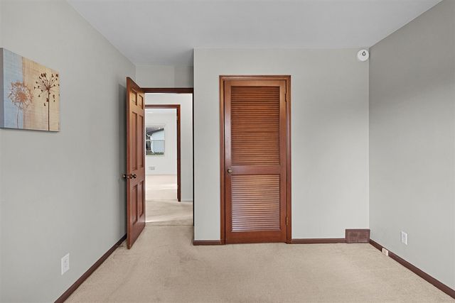 3031 Chamberlain Court, Grand Rapids, MI 49508