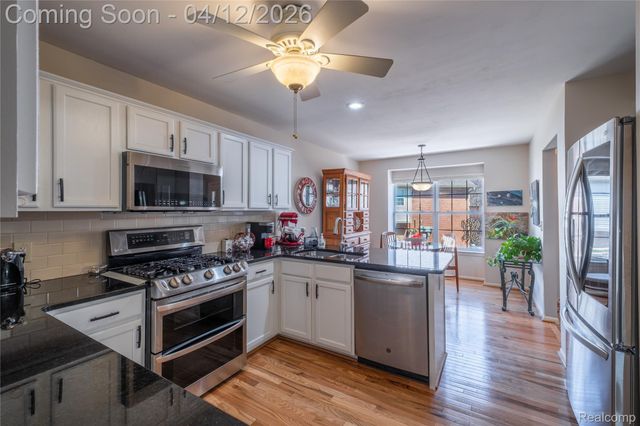 10381 Champions Circle, Grand Blanc Charter Township, MI 48439