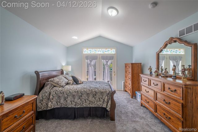 10381 Champions Circle, Grand Blanc Charter Township, MI 48439
