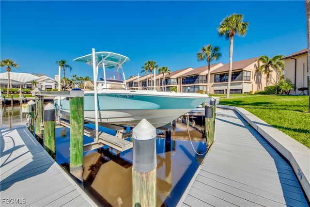 15489 Admiralty CIR 3, North Fort Myers, FL 33917