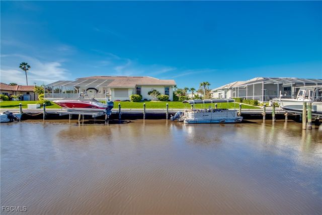 15489 Admiralty CIR 3, North Fort Myers, FL 33917