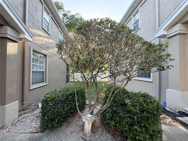 4212 BISMARCK PALM DRIVE, Tampa, FL 33610