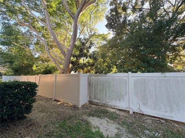 4212 BISMARCK PALM DRIVE, Tampa, FL 33610