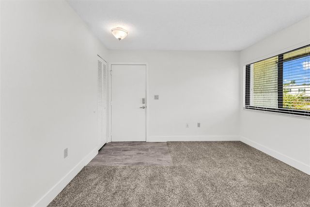 1001 W MARION AVENUE 5, Punta Gorda, FL 33950