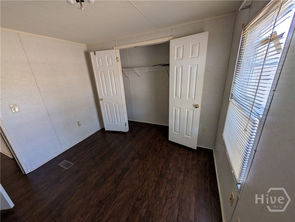 Image 13 of property listing at 205 Rushing Street, Richmond Hill, GA 31324