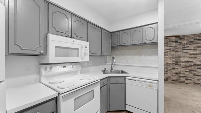 2507 Marilee Lane 1, Houston, TX 77057