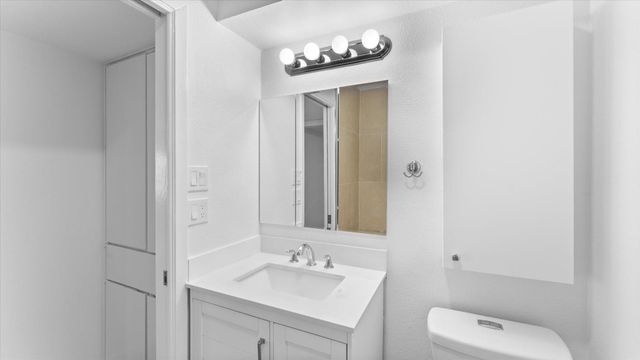 2507 Marilee Lane 1, Houston, TX 77057
