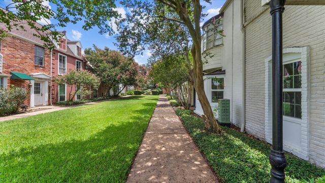 2507 Marilee Lane 1, Houston, TX 77057