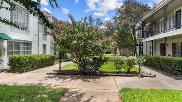 2507 Marilee Lane 1, Houston, TX 77057