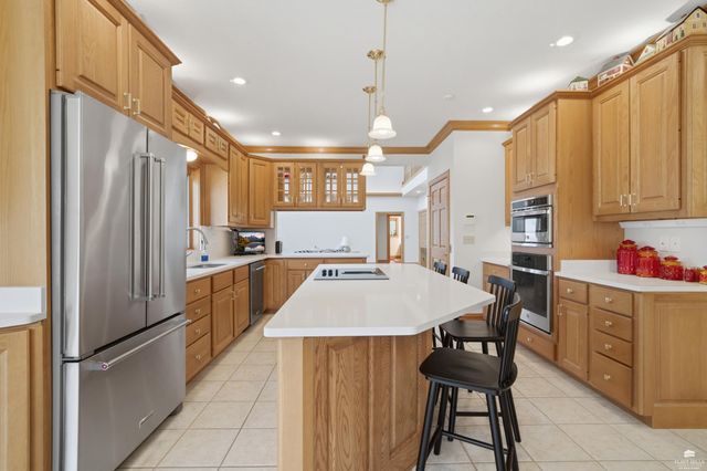 1608 Oakridge Drive, Junction City, KS 66441