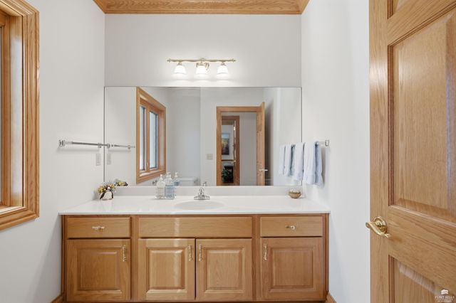 1608 Oakridge Drive, Junction City, KS 66441