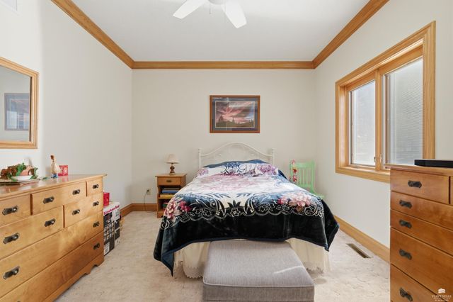 1608 Oakridge Drive, Junction City, KS 66441