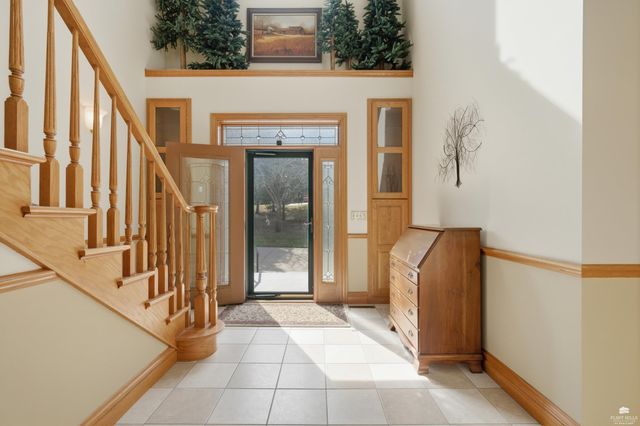 1608 Oakridge Drive, Junction City, KS 66441