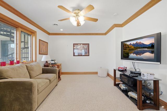 1608 Oakridge Drive, Junction City, KS 66441