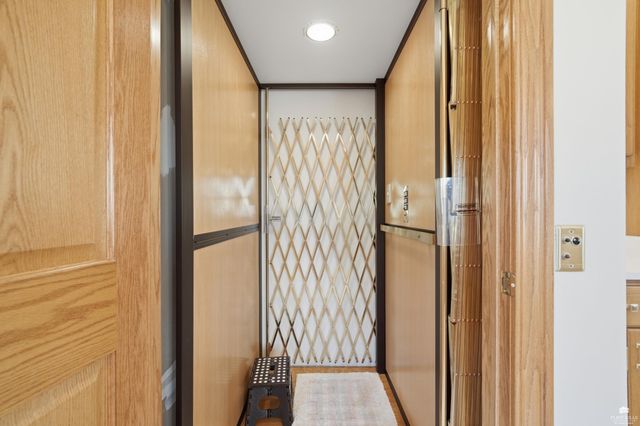 1608 Oakridge Drive, Junction City, KS 66441