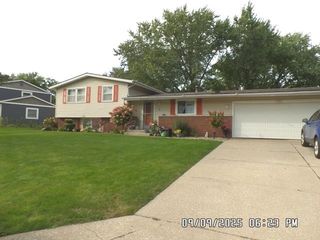 4 Essex Lane, Elkhart, IN 46514