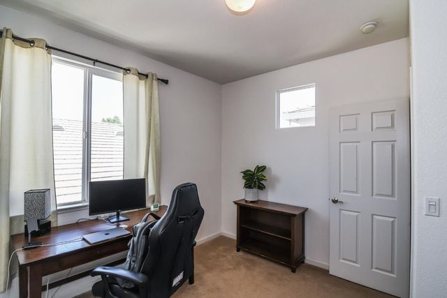 4812 Coppola Cir, Elk Grove, CA 95757