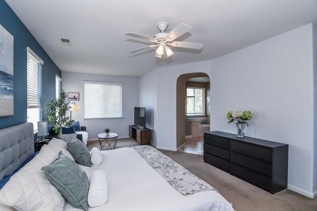 4812 Coppola Cir, Elk Grove, CA 95757