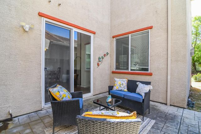 4812 Coppola Cir, Elk Grove, CA 95757