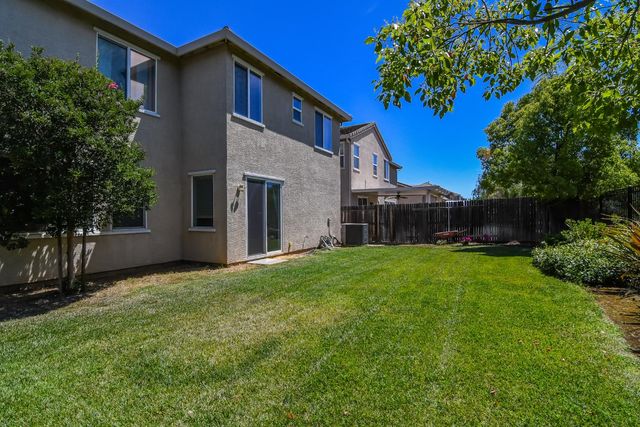 4812 Coppola Cir, Elk Grove, CA 95757