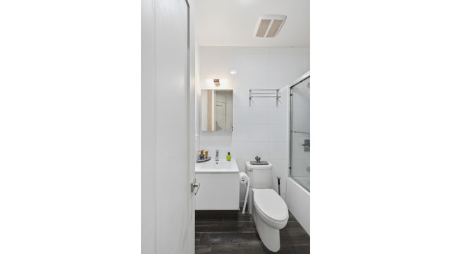 326 IRVING Avenue, New York City, NY 11237