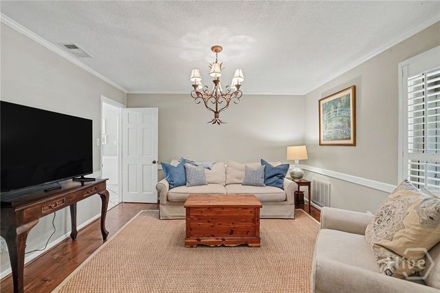 7 Fletcher Lane, Savannah, GA 31411