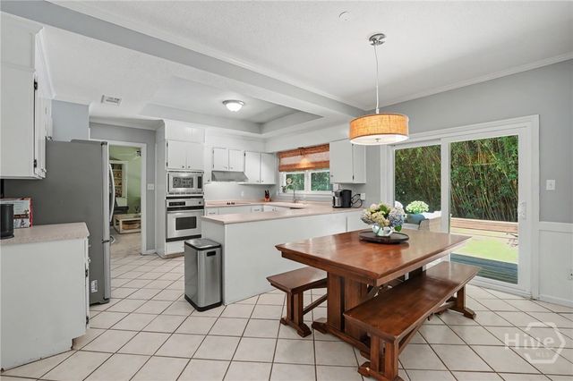 7 Fletcher Lane, Savannah, GA 31411