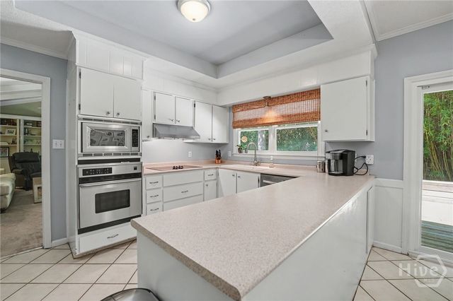 7 Fletcher Lane, Savannah, GA 31411