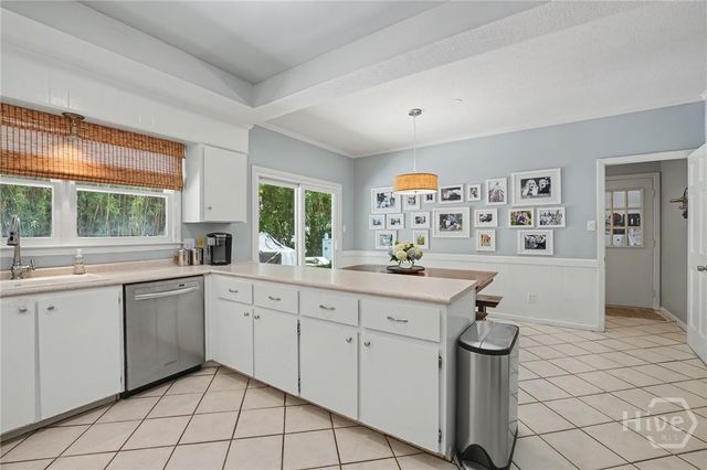 7 Fletcher Lane, Savannah, GA 31411