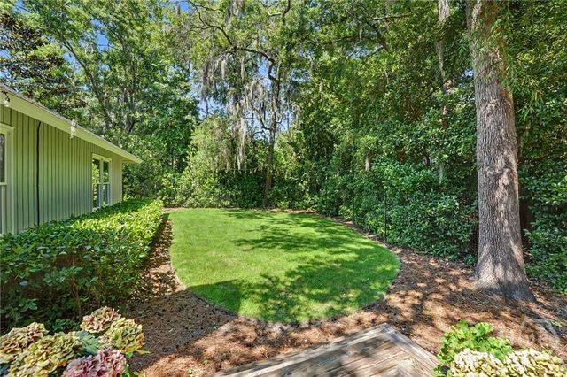 7 Fletcher Lane, Savannah, GA 31411