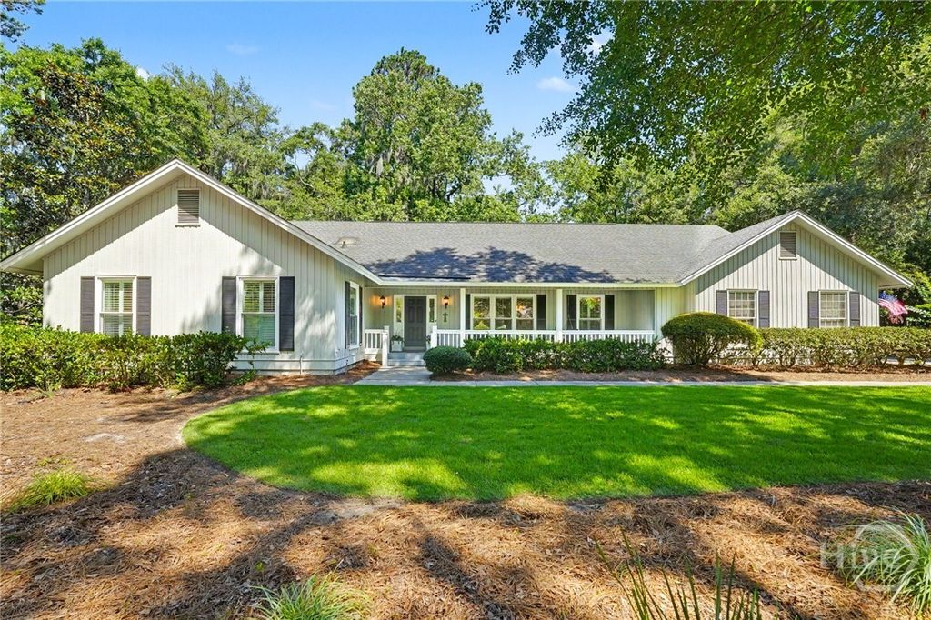 Image 1 of property listing at 7 Fletcher Lane, Savannah, GA 31411