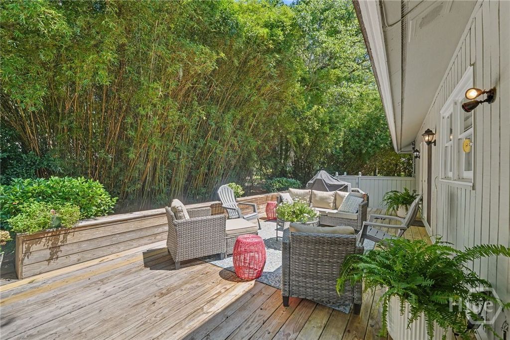 Image 46 of property listing at 7 Fletcher Lane, Savannah, GA 31411